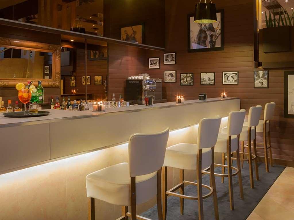 Residence Ifec Ivry-sur-Seine Restaurant bilde